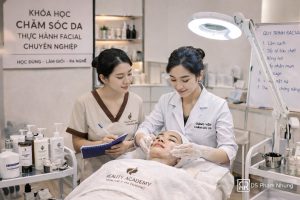 khoá học chăm sóc da